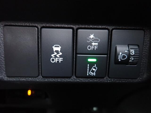 �����h�~�@�\�A�Փˉ���y���u���[�L�t���ŁA�����S�Ƀh���C�u�����y���݂��������܂���