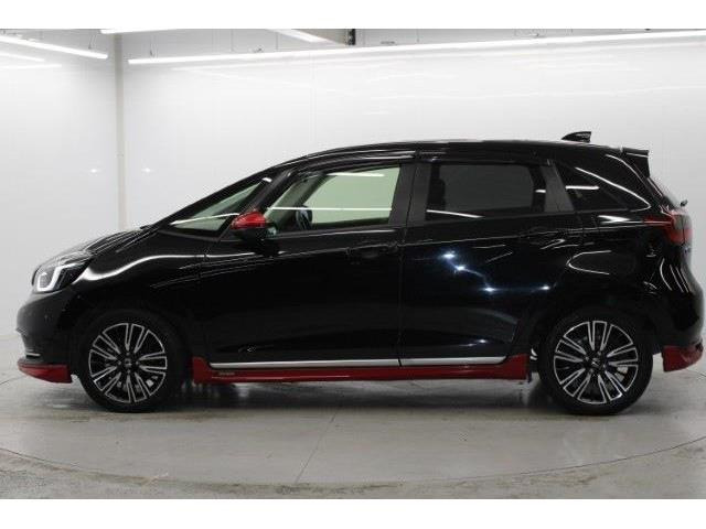 ���Ǝҗl�ւ̔̔��͂��f�肳���Ă��������܂��B �Ԍ������ԗ��̏ꍇ�́A�Ԍ����擾�������x�������z�ŕ\�����Ă���܂��B