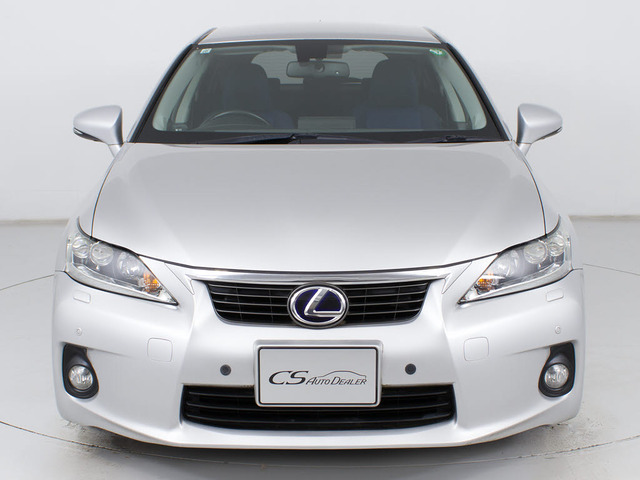 禁煙車です!室内は嫌なニオイも無く、すごく綺麗な状態です!タバコのニオイが苦手なお客様必見です!快適にご乗車頂けます!!