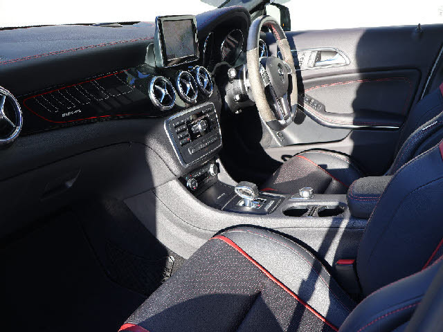 GLAクラスAMG GLA45 4マチック エディション I 4WD