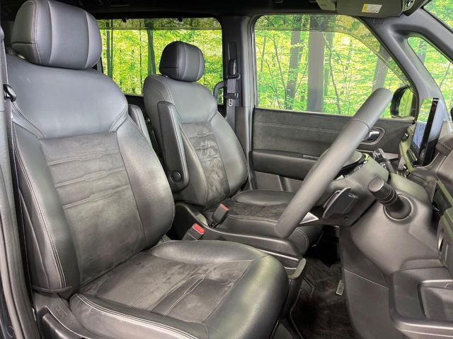 �y�n�[�t���U�[�V�[�g�z�������ƍ���S�n�𗼗������l�C�̃V�[�g���w�ʁE���ʂ̃t�@�u���b�N�f�ނ́A�ʋC���̗ǂ��⊊��ɂ����ɗD��Ă��܂��B�C���╞���ɍ��E���ꂸ���K�ɂ���肢�������܂��B