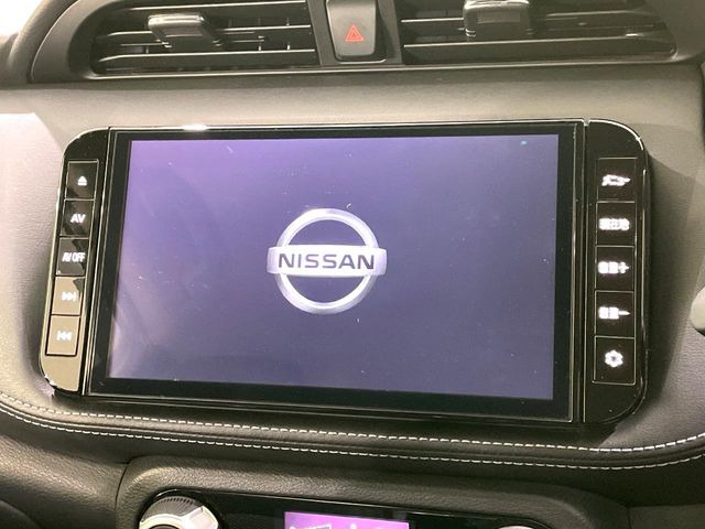 �y����9�C���`�i�r�z�l�C�̏����i�r�𑕔��B�I�[�f�B�I�@�\���[�����Ă���ABluetooth�ڑ�����΂������̃X�}�z��MP3�v���C���[�̉��y���Đ��\!�����̉^�]������Ɋy�����Ȃ�܂�!!