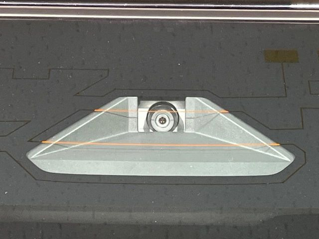 �y�X�Y�L �Z�[�t�e�B�T�|�[�g�z���s���ɑO���̎ԗ�����F�����A�Փ˂������Ȏ��͌x��ƃu���[�L�ŏՓˉ���Ɣ�Q�y�����A�V�X�g�B�����S�Ƀh���C�u�����y���݂��������܂��B