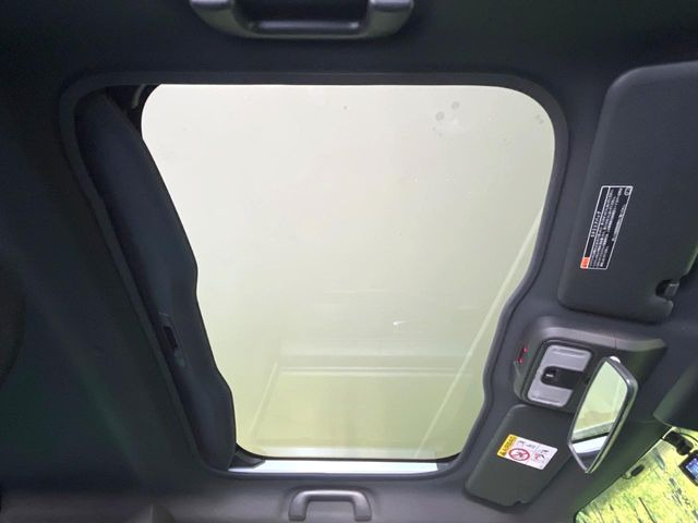 �y�K���X���[�t�z�K���X���[�t���ڂŎԓ��̉��������C�ɃA�b�v!�J���I�ȃh���C�u�����y���݂��������܂��B