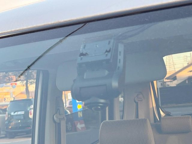 �y�h���C�u���R�[�_�[�z���S�E���S�ȃJ�[���C�t�ɕK�{�̃h���C�u���R�[�_�[�𑕔�!���s���͂������A������^�]�⎖�̂ɑ��������ۂ̏󋵂��f���ŋL�^���A����̃��X�N�ɔ����܂��B