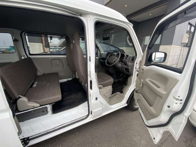 ���X�̓A�t�^�[�t�H���[���[�����Ă���܂��B�[�Ԍ�̐����E�_���E�C���E�Ԍ��E���E�J�X�^���Ȃǂ����C����������!