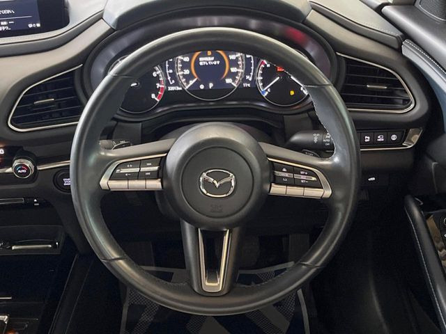 �y�����v�����X�e�A�����O�z�㎿�Ȋv���g�p���邱�ƂŁA��ɂ����������݂ƂĂ��^�]���₷���n���h���ł���