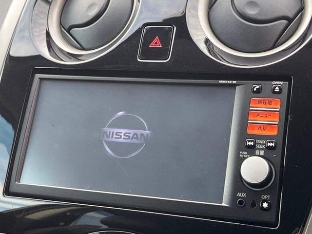 �y�����i�r�z�l�C�̏����i�r�𑕔����Ă���܂��B�i�r�̎g���₷���͂������A�I�[�f�B�I�@�\���[��!�L�����v�◷�s�͂������A�ʋ΂┃�����ȂǕ��i�̃h���C�u���y�����Ȃ�͂���