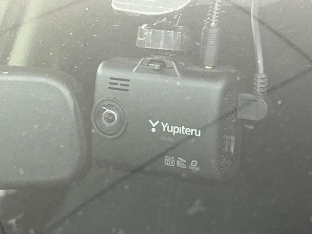 �y�h���C�u���R�[�_�[�z���S�E���S�ȃJ�[���C�t�ɕK�{�̃h���C�u���R�[�_�[�𑕔�!���s���͂������A������^�]�⎖�̂ɑ��������ۂ̏󋵂��f���ŋL�^���A����̃��X�N�ɔ����܂��B