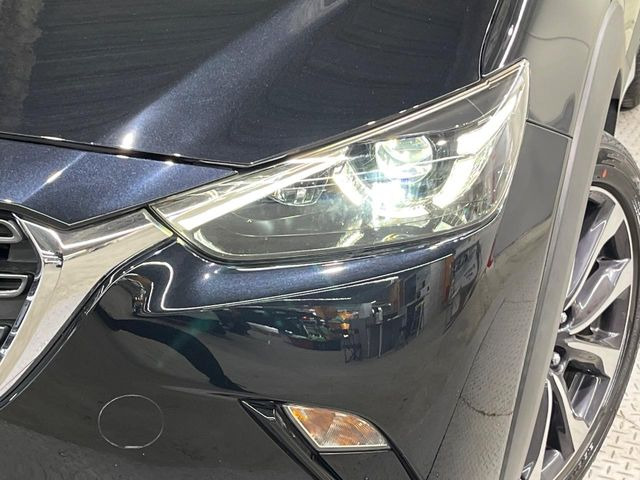 �yLED�w�b�h���C�g�z���V����ԑ��s�����ǍD�Ȏ��E���m�ۂ����S���ĉ^�]�ł��鍂�P�xLED�w�b�h���C�g�𑕔�!�_�����x�������A����d�͂��}�����Ă��܂��B