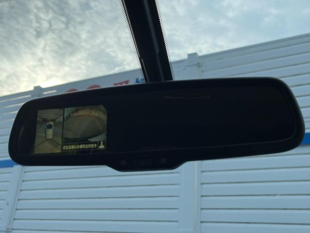 �y�A���E���h�r���[���j�^�[�z��p�̃J�����ɂ��A�ォ�猩���낵���悤�Ȏ��_��360�x�N���}�̎��͂��m�F���邱�Ƃ��ł��܂������p�������m�F���₷���A�����ꏊ�ł̐؂�Ԃ��⒓�Ԃ��X���[�Y�ɍs���܂��B