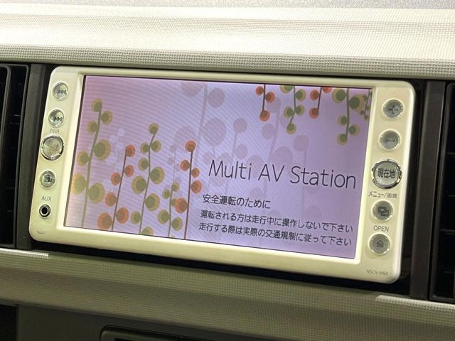 �y�����i�r�z�l�C�̏����i�r�𑕔����Ă���܂��B�i�r�̎g���₷���͂������A�I�[�f�B�I�@�\���[��!�L�����v�◷�s�͂������A�ʋ΂┃�����ȂǕ��i�̃h���C�u���y�����Ȃ�͂���