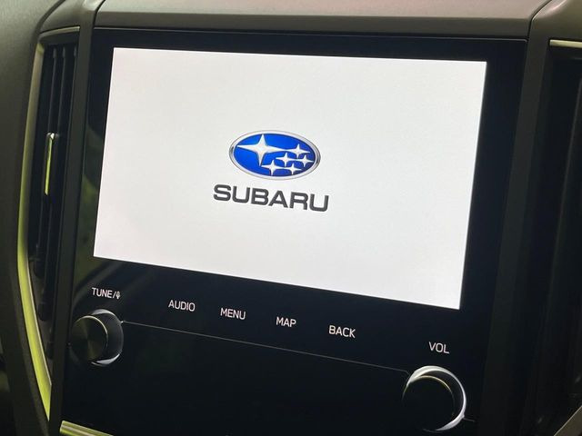 �y�����i�r�z�l�C�̏����i�r�𑕔����Ă���܂��B�i�r�̎g���₷���͂������A�I�[�f�B�I�@�\���[��!�L�����v�◷�s�͂������A�ʋ΂┃�����ȂǕ��i�̃h���C�u���y�����Ȃ�͂���