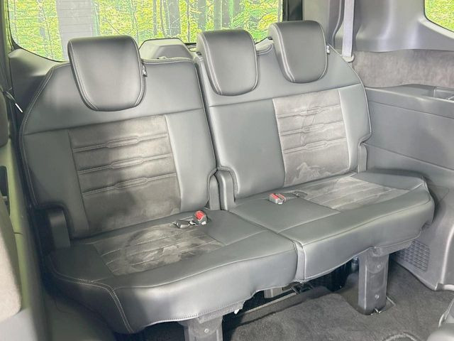 3��ڃV�[�g�͂�������ԗǍD����l�ł��������ƍ����Ē����܂��̂ŁA��l���ł̂��o���������N���N�ł��􂲉Ƒ��ŁA�C�̒m�ꂽ���ԂŁA�h���C�u�ɍs���̂��y���݂ł��ˁ�