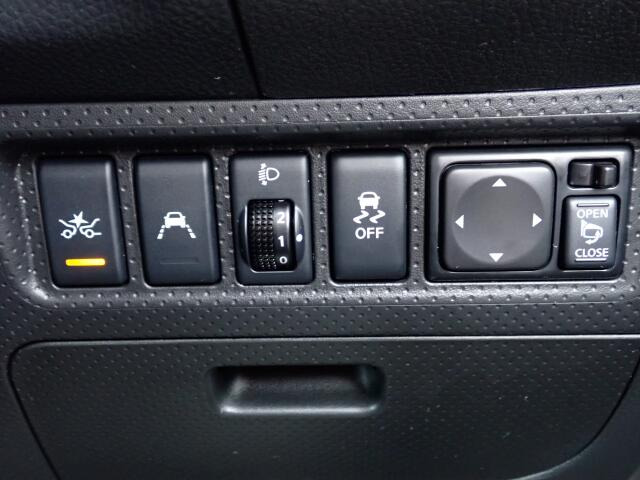 �����h�~�@�\�A�Փˉ���y���u���[�L�t���ŁA�����S�Ƀh���C�u�����y���݂��������܂���