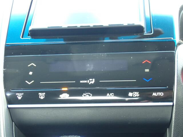 �I�[�g�G�A�R�������B���x�ݒ肪�o���āA�������K�ł���B