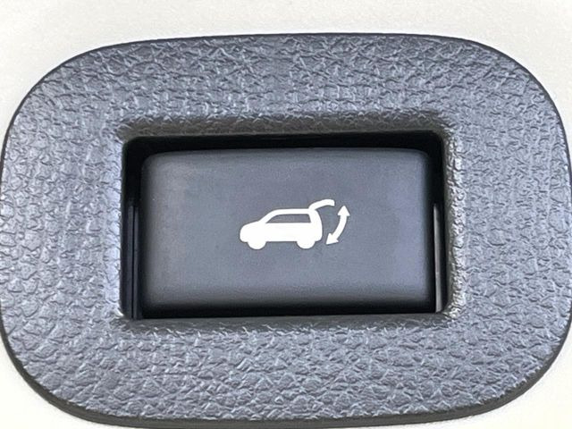 �y�p���[�o�b�N�h�A�z�X�}�[�g�L�[��^�]�Ȃ̃{�^�������������Ń��A�Q�[�g�������ŊJ���܂�!�ו��������Ă��鎞��A�����ʒu�ɂ���o�b�N�h�A��߂�ۂɕ֗��ȋ@�\�ł���