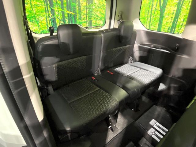 3��ڃV�[�g�͂�������ԗǍD����l�ł��������ƍ����Ē����܂��̂ŁA��l���ł̂��o���������N���N�ł��􂲉Ƒ��ŁA�C�̒m�ꂽ���ԂŁA�h���C�u�ɍs���̂��y���݂ł��ˁ�