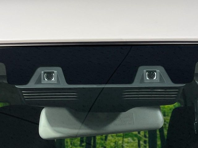 �y�C���e���W�F���g�G�}�[�W�F���V�[�u���[�L�z�t�����g�J�����őO���̎ԗ�����s�҂����m�B�Փ˂������Ȏ��͏Փ˔�Q�y���u���[�L���쓮�A�Փˉ�����T�|�[�g�B�����S�Ƀh���C�u�����y���݂��������܂��B