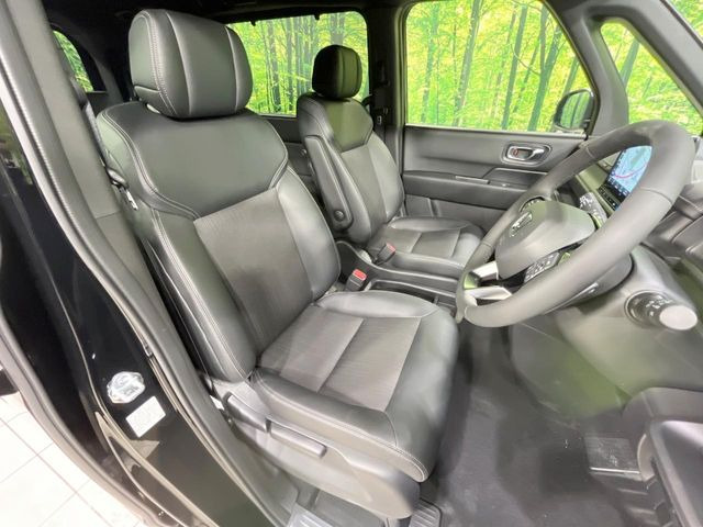 �y�n�[�t���U�[�V�[�g�z�������ƍ���S�n�𗼗������l�C�̃V�[�g���w�ʁE���ʂ̃t�@�u���b�N�f�ނ́A�ʋC���̗ǂ��⊊��ɂ����ɗD��Ă��܂��B�C���╞���ɍ��E���ꂸ���K�ɂ���肢�������܂��B