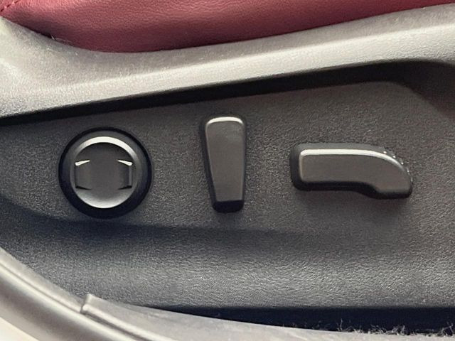 �y�p���[�V�[�g�z�X�C�b�`��ŊȒP�ɃV�[�g�̔��������\!�d��������͂�����܂���!���K�ȃV�[�g�|�W�V�����ɃZ�b�g���āA���K�ȃh���C�u�����y���݂��������B