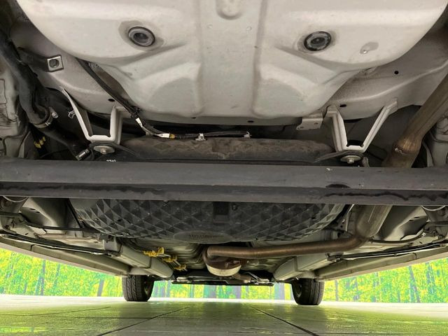 下回りがきれいなうちに、防錆加工の施工がオススメ。降雪地域はもちろん、沿岸部にお住いの方や、趣味でマリン・ウィンタースポーツをされる方にご好評いただいております。