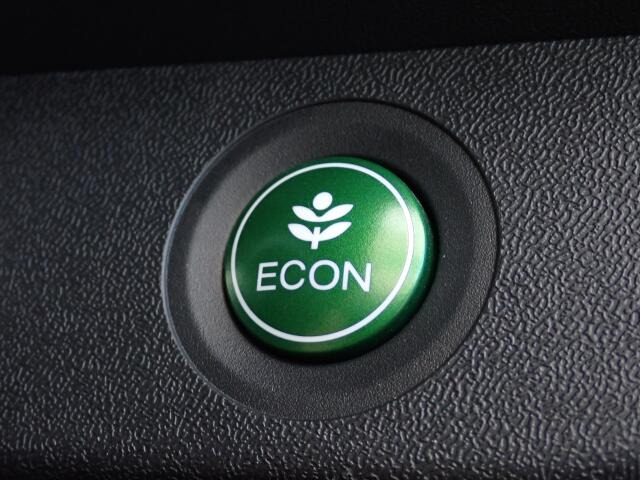 �L�[���X�v�b�V���X�^�[�g�V�X�e�����̗p���Ă���܂�!�{�^����ŃG���W���n�����\�Ȃ̂ŁA�L�[��T�����Ƃ��Ȃ��Ȃ�܂���!