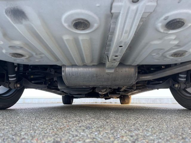 ����肪���ꂢ�Ȃ����ɁA�h�K���H�̎{�H���I�X�X���B�~��n��͂������A���ݕ��ɂ��Z���̕���A��Ń}�����E�E�B���^�[�X�|�[�c���������ɂ��D�]���������Ă���܂��B