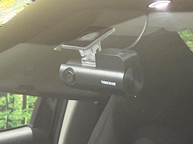 �y�h���C�u���R�[�_�[�z���S�E���S�ȃJ�[���C�t�ɕK�{�̃h���C�u���R�[�_�[�𑕔�!���s���͂������A������^�]�⎖�̂ɑ��������ۂ̏󋵂��f���ŋL�^���A����̃��X�N�ɔ����܂��B