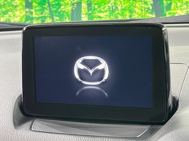 �y�}�c�_�R�l�N�g�i�r�z�ԓ��̕��͋C�Ƀ}�b�`������̌^�^�C�v�̃i�r�B�e����q�ݒ��Bluetooth�Đ����A�l�X�ȋ@�\���y���߂܂��B�����I�ȃ_�C�������삪�\�ŁA�g��������ǍD�ł��B