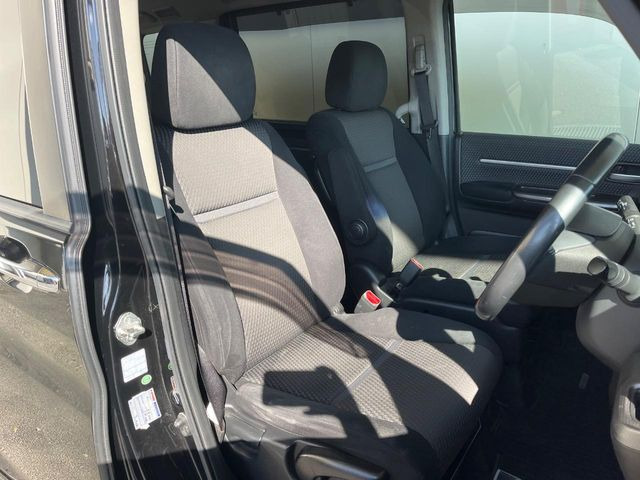 �^�]�ȃV�[�g���͎g�p�������Ȃ��A�ǍD�ȏ�ԂƂȂ��Ă��܂��B�O�I�[�i�[�l�����J�Ɏg���Ă������Ƃ��悭�킩��܂��ˁB