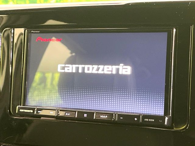 �y�i�r�Q�[�V�����z�g���₷���i�r�ŖړI�n�܂ł�������ē����Ă���܂��B�e��I�[�f�B�I�Đ��@�\���[�����Ă���A���Ԃ̉^�]������Ɋy�����Ȃ�܂�!!