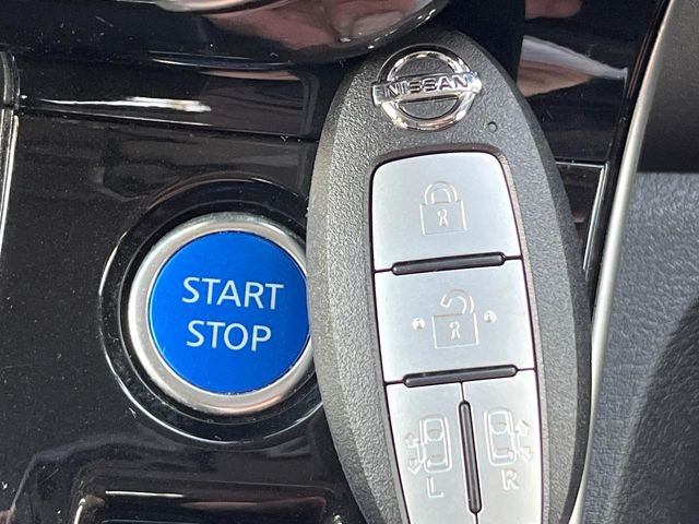 �y�C���e���W�F���g�L�[�z�J�o����|�P�b�g�ɓ��ꂽ�܂܂ł��h�A�̎{���E�������\�ȃX�}�[�g�L�[�𑕔��B�G���W���̃I���E�I�t�����J�M�����o���K�v����������Ƃ��Ă��֗��ł���