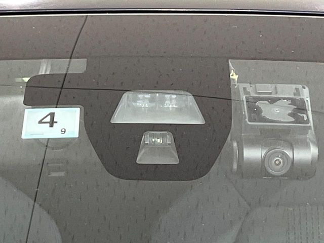 �y�V�e�B�u���[�L�A�N�e�B�u�V�X�e���z�ᑬ���s���ɑO���̎ԗ�����F�����A�Փ˂������Ȏ��͌x��ƃu���[�L�ŏՓˉ���Ɣ�Q�y�����A�V�X�g�B�����S�Ƀh���C�u�����y���݂��������܂��B