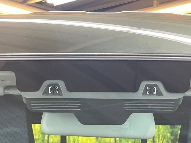 【スズキ セーフティサポート】走行中に前方の車両等を認識し、衝突しそうな時は警報とブレーキで衝突回避と被害軽減をアシスト。より安全にドライブをお楽しみいただけます。