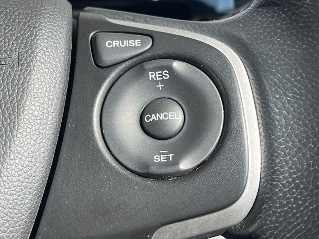 �y�N���[�Y�R���g���[���z�������H�����N���N���s�B�A�N�Z���𗣂��Ă���葬�x�ő��s���ł��A�������^�]���̕��S���y��!�����E�������ȒP�ȃX�C�b�`����Œ����ł��܂��B