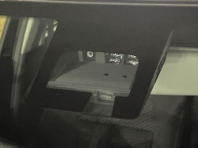 �y�X�Y�L �Z�[�t�e�B�T�|�[�g�z���s���ɑO���̎ԗ�����F�����A�Փ˂������Ȏ��͌x��ƃu���[�L�ŏՓˉ���Ɣ�Q�y�����A�V�X�g�B�����S�Ƀh���C�u�����y���݂��������܂��B