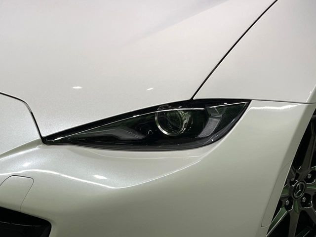 �yLED�w�b�h���C�g�z���V����ԑ��s�����ǍD�Ȏ��E���m�ۂ����S���ĉ^�]�ł��鍂�P�xLED�w�b�h���C�g�𑕔�!�_�����x�������A����d�͂��}�����Ă��܂��B