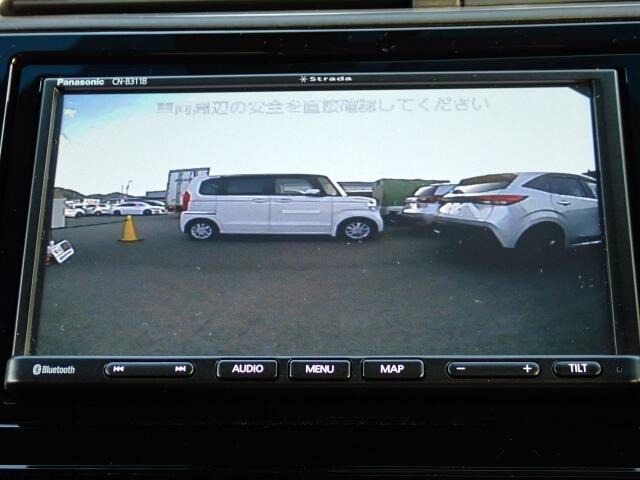 �o�b�N�J�����������Ă���܂��B���Ԏ��ɑ�ϖ��ɗ����܂�������Ԃ����ȕ��ɂ��֗��@�\�ł���