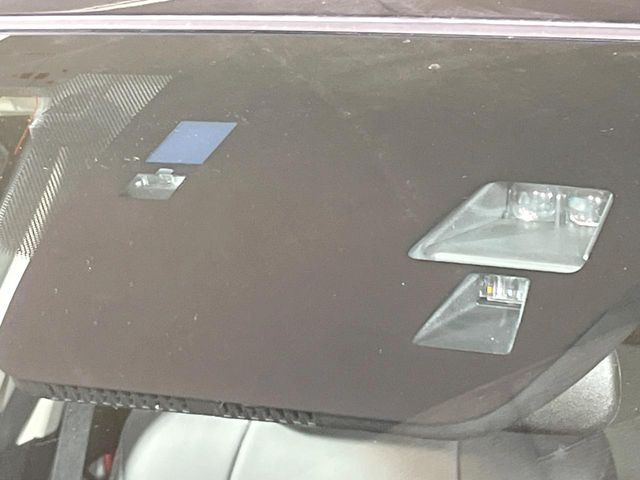 �y�X�}�[�g�V�e�B�u���[�L�T�|�[�g�z�ᑬ���s���ɑO���̎ԗ�����F�����A�Փ˂������Ȏ��͌x��ƃu���[�L�ŏՓˉ���Ɣ�Q�y�����A�V�X�g�B�����S�Ƀh���C�u�����y���݂��������܂��B