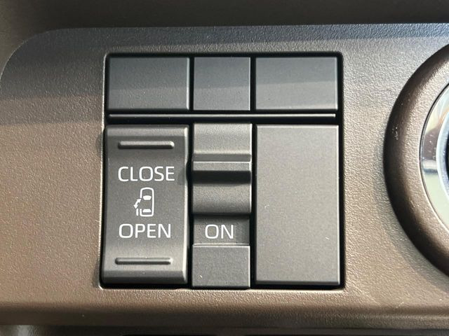 �y�p���[�X���C�h�h�A�z�X�}�[�g�L�[��^�]�Ȃ̃X�C�b�`�ŃX���C�h�h�A�̊J���\���d��������͂����ăh�A���J����K�v�������A���������q�l�ł��A�d���ו��������Ă��鎞�����N�ɊJ���߂ł��܂���