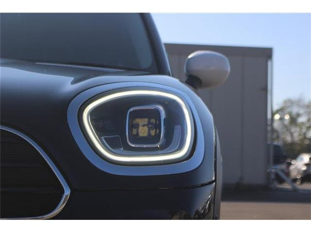 ���Ǝҗl�ւ̔̔��͂��f�肳���Ă��������܂��B �Ԍ������ԗ��̏ꍇ�́A�Ԍ����擾�������x�������z�ŕ\�����Ă���܂��B