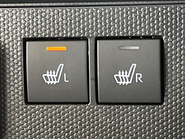 【シートヒーター】寒い日に重宝するシートヒーター!エアコンより早く温まってくれるので寒がりの人も安心ですね♪エアコンの温風は乾燥するから苦手、という方にもをおすすめです。