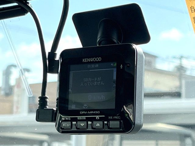 �y�h���C�u���R�[�_�[�z���S�E���S�ȃJ�[���C�t�ɕK�{�̃h���C�u���R�[�_�[�𑕔�!���s���͂������A������^�]�⎖�̂ɑ��������ۂ̏󋵂��f���ŋL�^���A����̃��X�N�ɔ����܂��B