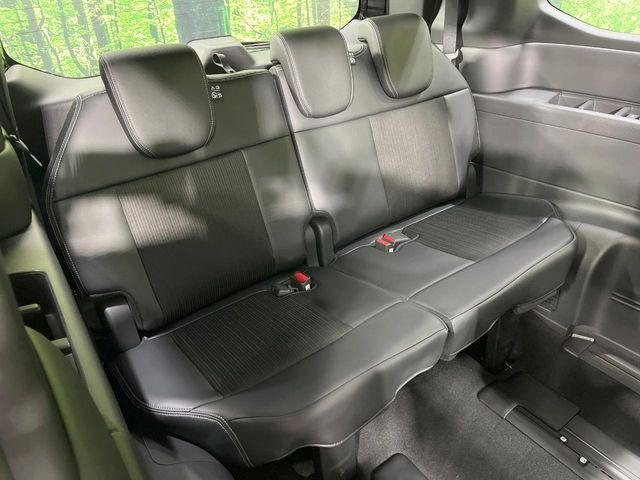 3��ڃV�[�g�͂�������ԗǍD����l�ł��������ƍ����Ē����܂��̂ŁA��l���ł̂��o���������N���N�ł��􂲉Ƒ��ŁA�C�̒m�ꂽ���ԂŁA�h���C�u�ɍs���̂��y���݂ł��ˁ�