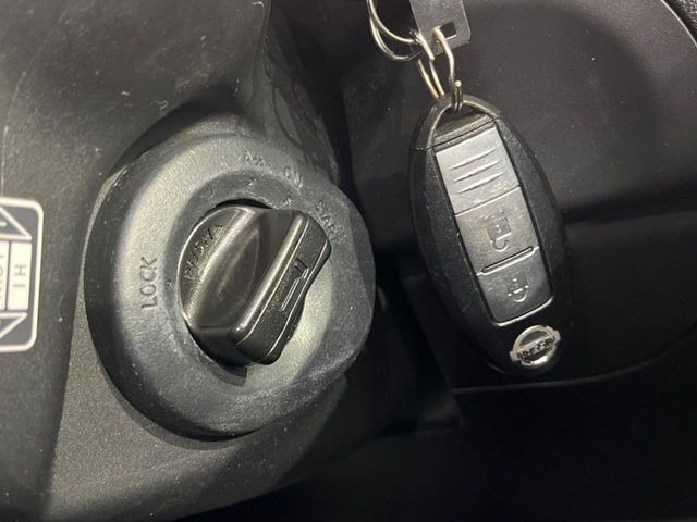 �y�C���e���W�F���g�L�[�z�J�o����|�P�b�g�ɓ��ꂽ�܂܂ł��h�A�̎{���E�������\�ȃX�}�[�g�L�[�𑕔��B�G���W���̃I���E�I�t�����J�M�����o���K�v����������Ƃ��Ă��֗��ł���