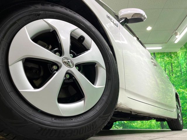 �y����15�C���`�A���~�z�C�[���z�O�ςɃ}�b�`���������A���~�z�C�[���𑕒����Ă���܂��B�e��ЊO�A���~�z�C�[����A�X�^�b�h���X�^�C�����戵�����Ă���܂��B���񂲑��k����������