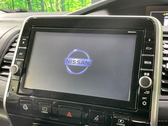 �y����9�^�i�r�z�l�C�̏����i�r�𑕔����Ă���܂��B�i�r�̎g���₷���͂������A�I�[�f�B�I�@�\���[��!�L�����v�◷�s�͂������A�ʋ΂┃�����ȂǕ��i�̃h���C�u���y�����Ȃ�͂���