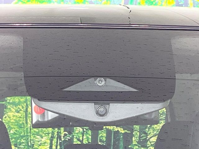 �y�G�}�[�W�F���V�[�u���[�L�z���s���ɑO���̎ԗ�����F�����A�Փ˂������Ȏ��͌x��ƃu���[�L�ŏՓˉ���Ɣ�Q�y�����A�V�X�g�B�����S�Ƀh���C�u�����y���݂��������܂��B