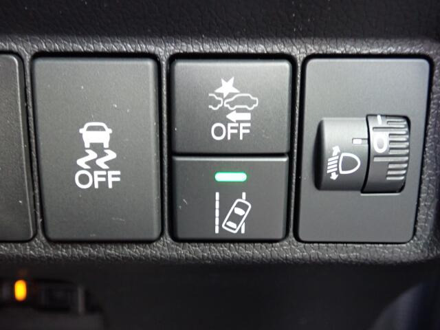 �����h�~�@�\�A�Փˉ���y���u���[�L�t���ŁA�����S�Ƀh���C�u�����y���݂��������܂���